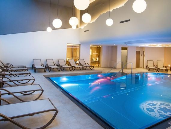 Osterreichischer Hof 4*