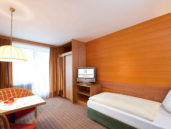 Osterreichischer Hof 4*