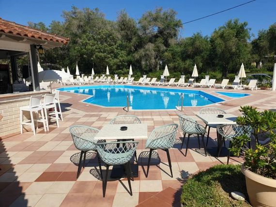 pool bar, basen