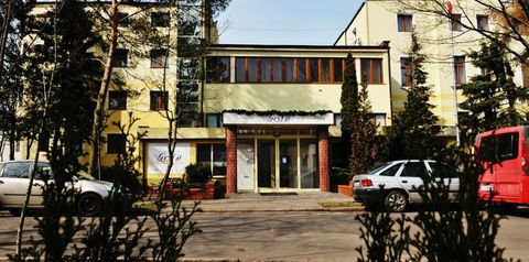 teren hotelu, budynek główny, obiekt