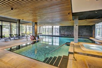 Pałac i Folwark Łochów