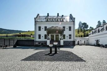 Pałac Jugowice Luxury