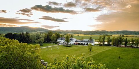teren hotelu, obiekt