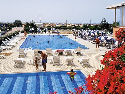 plaża, teren hotelu, basen