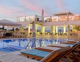 Palapart Gikas Studios & Suites