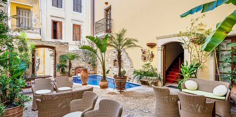 obiekt, budynek główny, teren hotelu