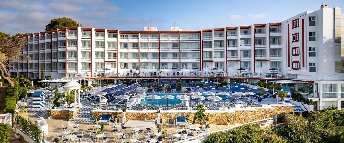 obiekt, teren hotelu, basen