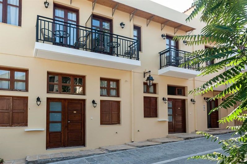 obiekt, budynek główny