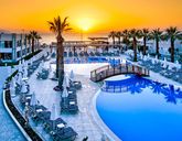 Palm Wings Beach Resort & SPA (Kusadasi)