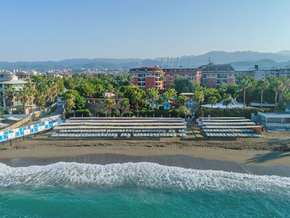 Palmeras Beach