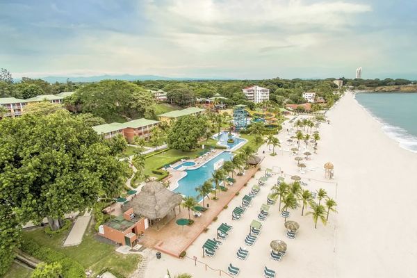 Grand Decameron Panama ex Royal Decameron Golf Beach Resort Villas