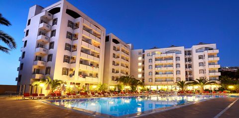 teren hotelu, obiekt, basen