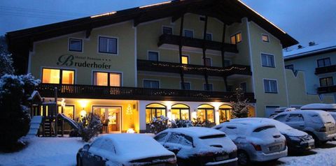 budynek główny, obiekt