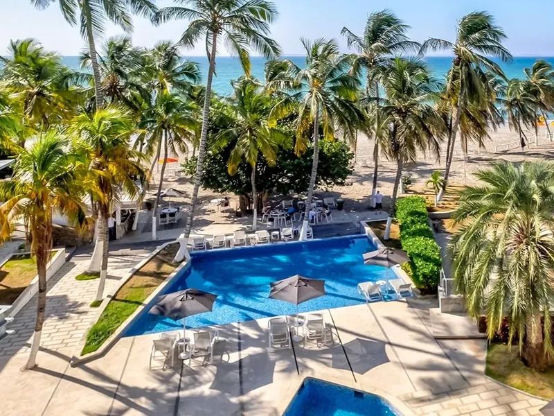 Paradise Oasis