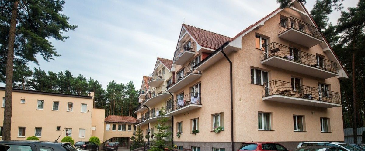 obiekt, budynek główny