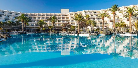 budynek główny, basen