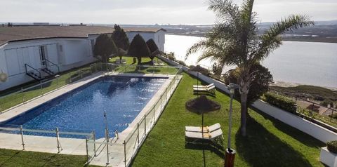 obiekt, teren hotelu, basen