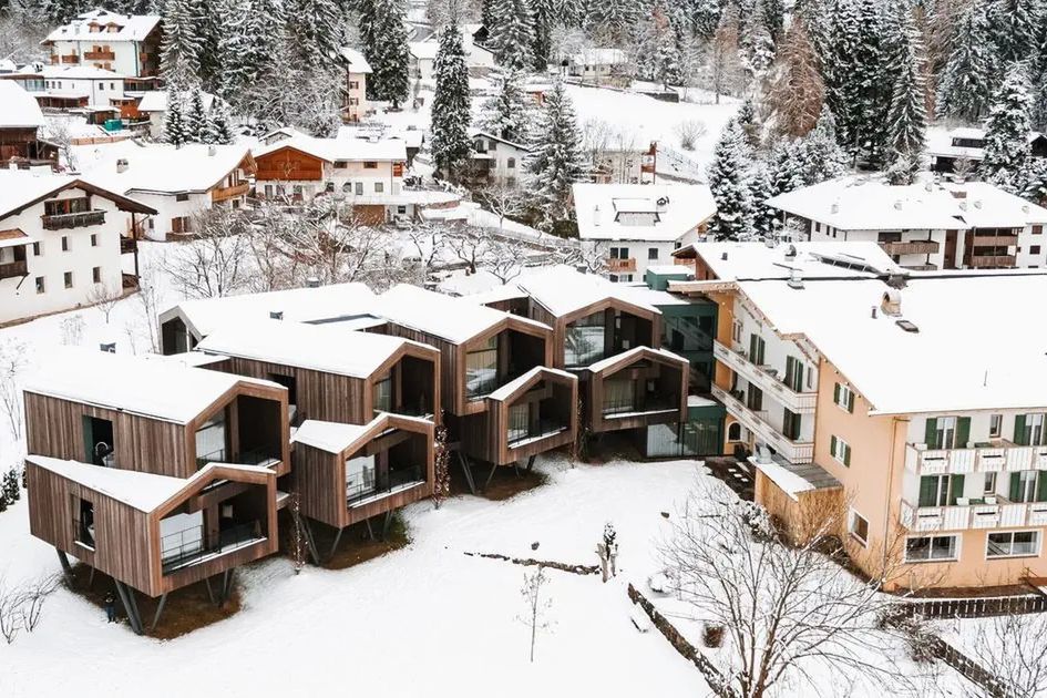 teren hotelu, obiekt