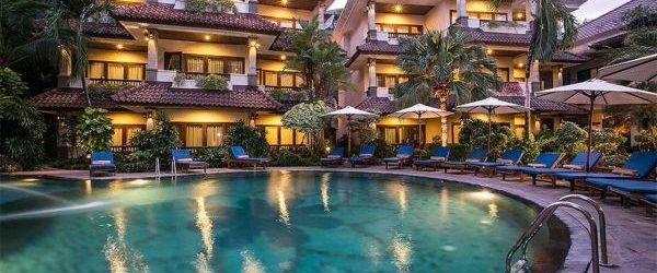 basen, teren hotelu, obiekt