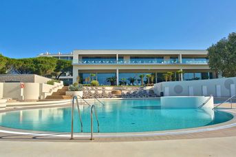 Park Plaza Belvedere