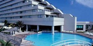 obiekt, teren hotelu, basen