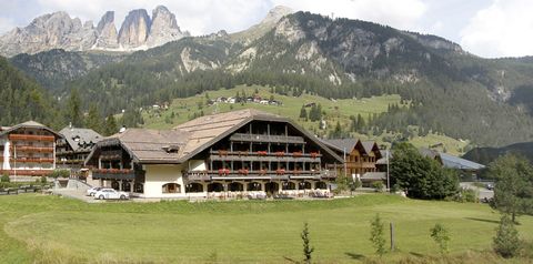 teren hotelu, budynek główny