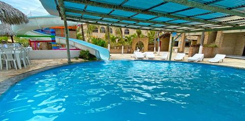 basen, zjeżdżalnia