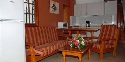 pokój, kuchnia / aneks kuchenny