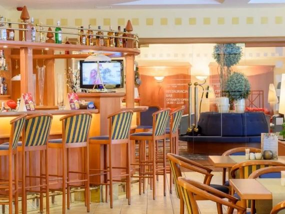 drink bar
