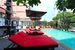 basen, pool bar