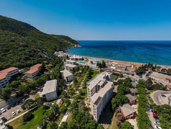 Pearl Beach Resort