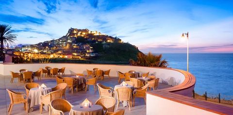 restauracja, teren hotelu