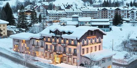 obiekt, budynek główny, teren hotelu