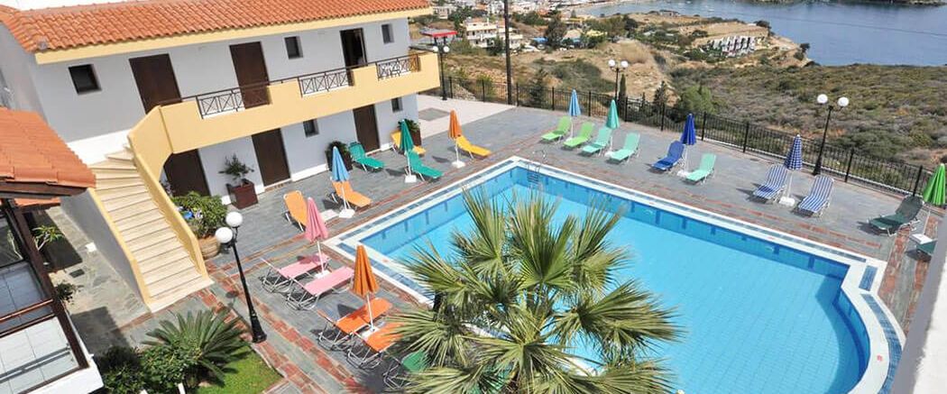 budynek główny, basen