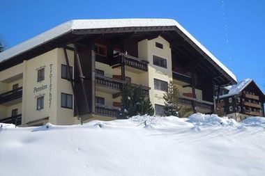 obiekt, budynek główny, teren hotelu