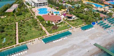 teren hotelu, basen, plaża