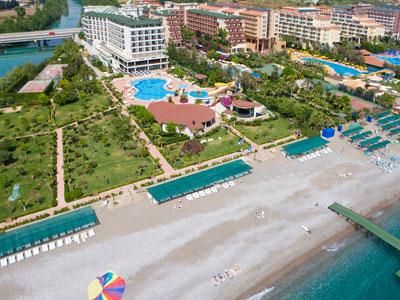 teren hotelu, basen, plaża