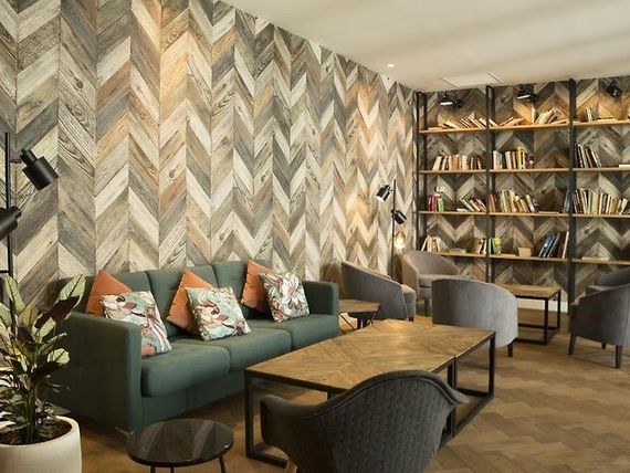 teren hotelu, recepcja / lobby