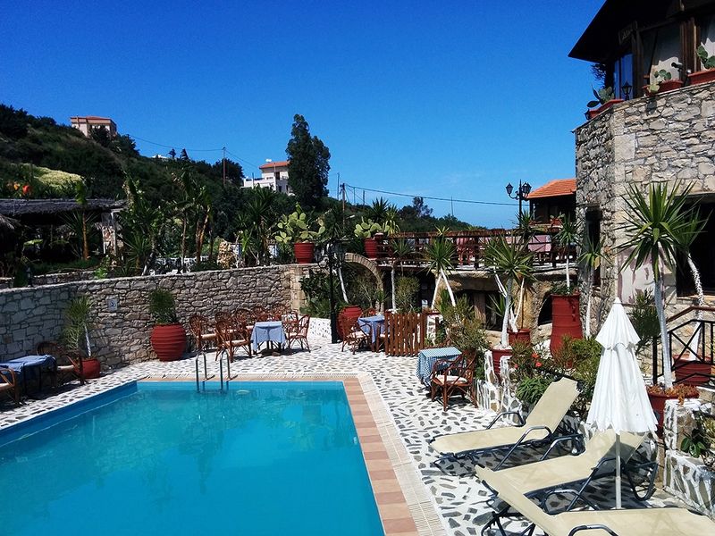 Petrino Horio Stone Village