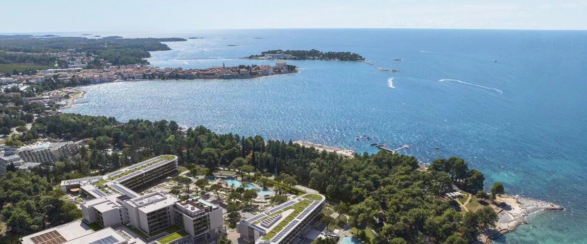 obiekt, teren hotelu, basen