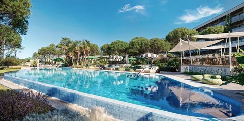 obiekt, teren hotelu, basen