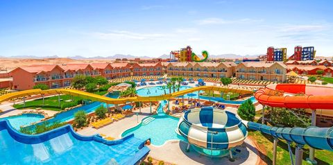 basen, aquapark, zjeżdżalnia