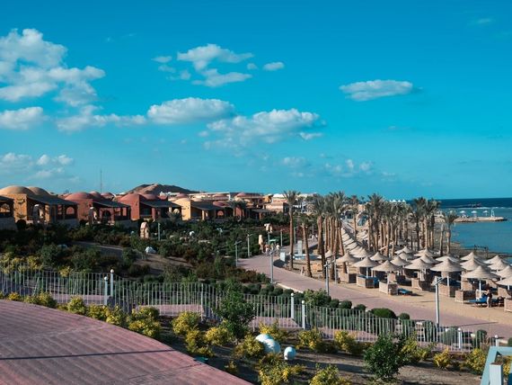 teren hotelu, plaża
