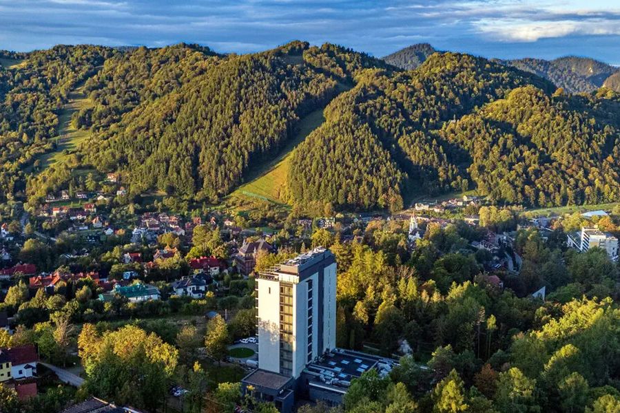 obiekt, teren hotelu, góry