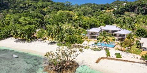 budynek główny, basen, plaża