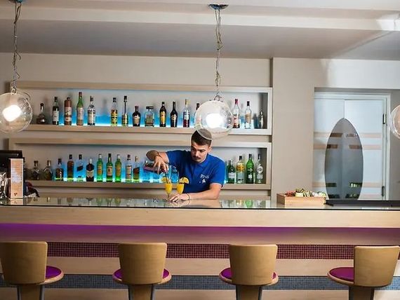 drink bar