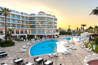 Pineta Park De Lux