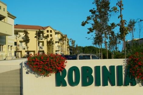 obiekt, budynek główny, teren hotelu