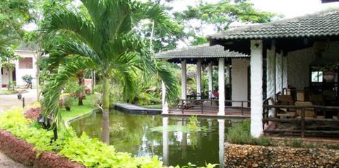 obiekt, teren hotelu