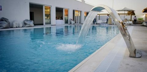 obiekt, teren hotelu, basen